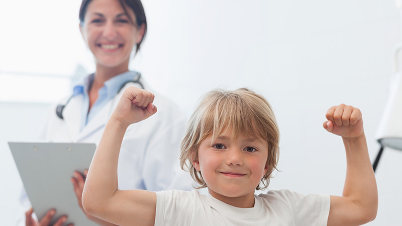 boy-with-doctor_Regular_800x450